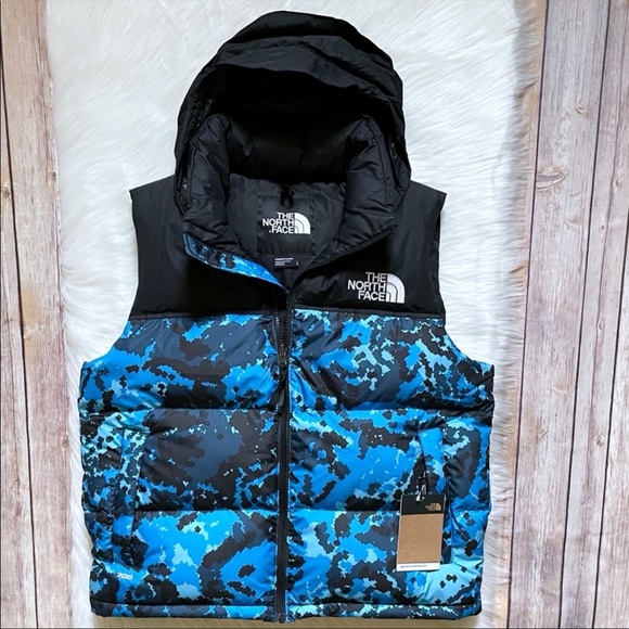 The North Face Women’s 1996 Retro Nuptse Vest - Picture 3 of 8